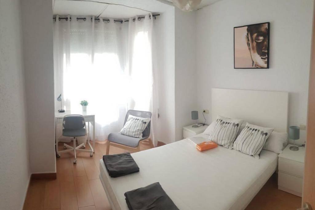 Cozy Apartment In The Heart Of Alicante! Zewnętrze zdjęcie